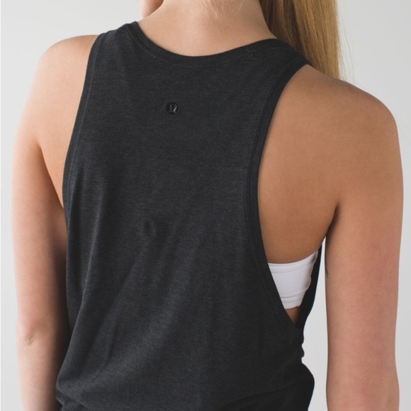 Lululemon Tie & Go Soft Pima Cotton Lightweight Tank in Heathered Black Sz 6 - Picture 4 of 12